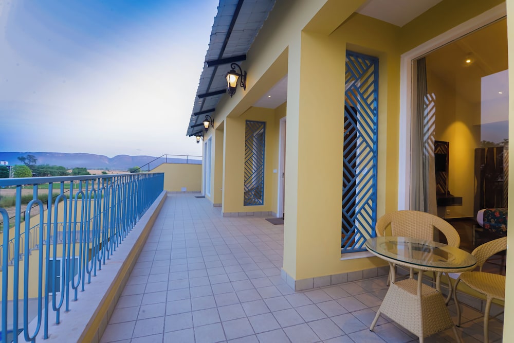 ananyamaya nature lodge