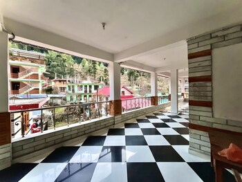 diamond valley x one light stays