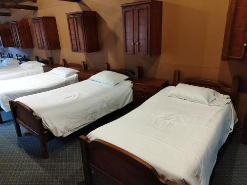 hotel rumipamba de las rosas