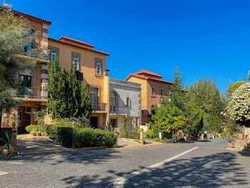 villetta the eyrie khaoyai