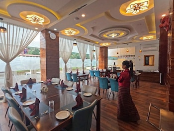 hotel thimphu central