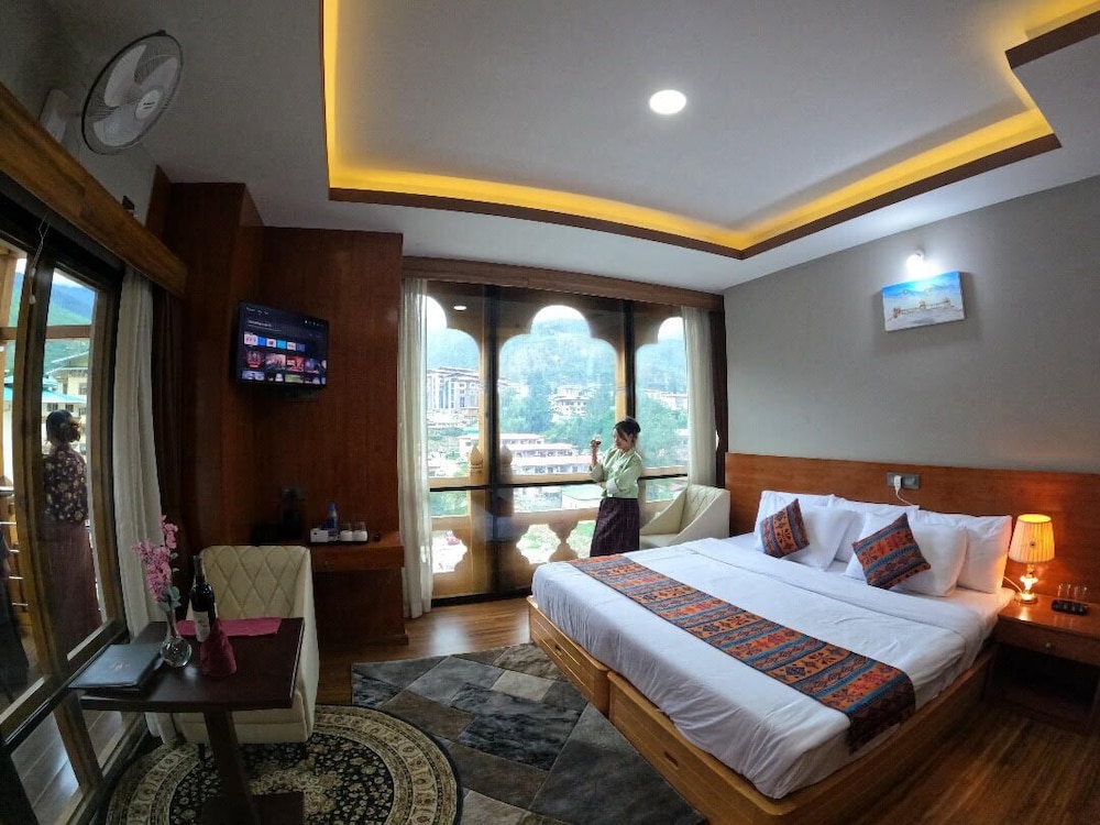 hotel thimphu central