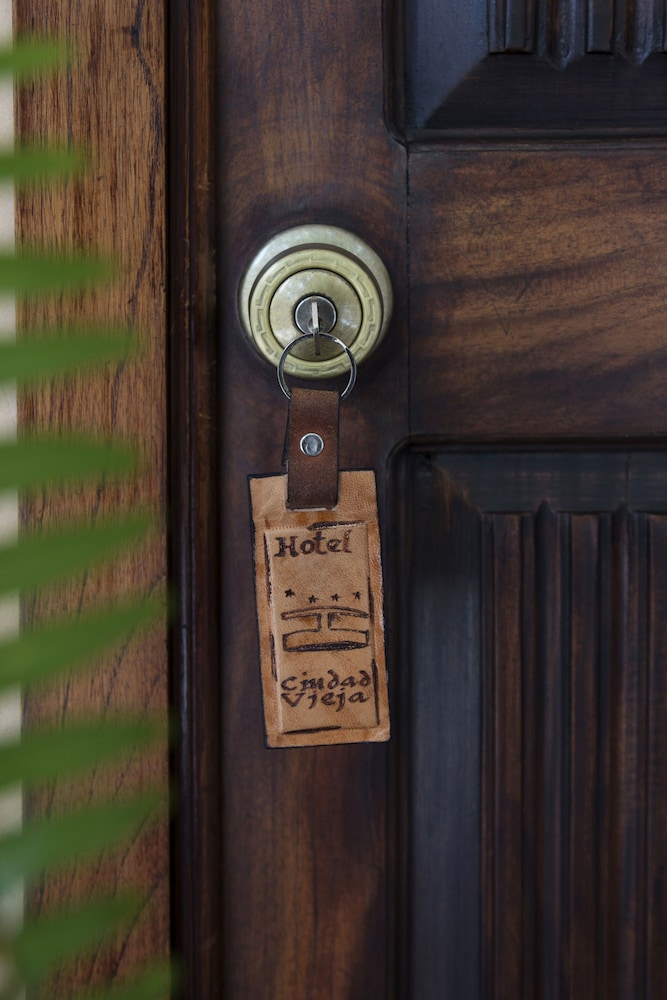 hotel ciudad vieja