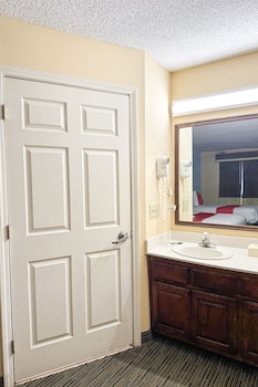 bonita lakes inn by capital o meridian i20