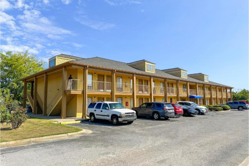 bonita lakes inn by capital o meridian i20