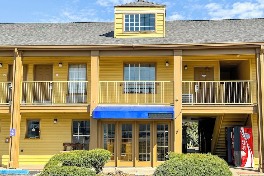 bonita lakes inn by capital o meridian i20