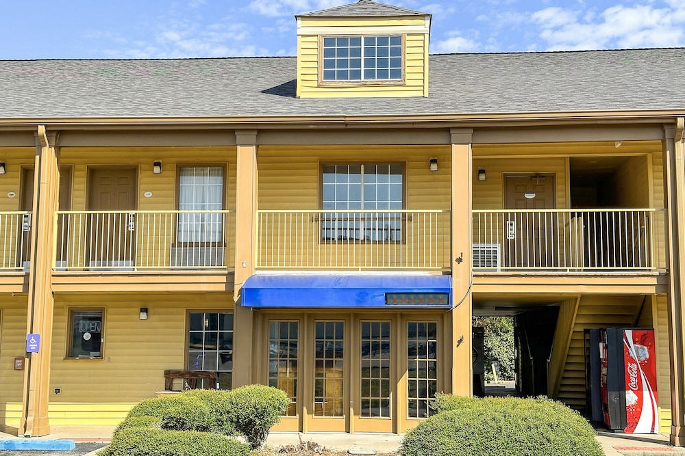 bonita lakes inn by capital o meridian i20