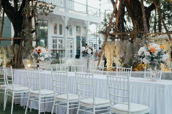 bananaleaf wedding cafe and resort