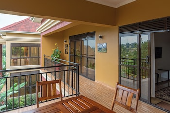 las vegas garden hotel mbarara