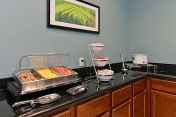 sleep inn and suites