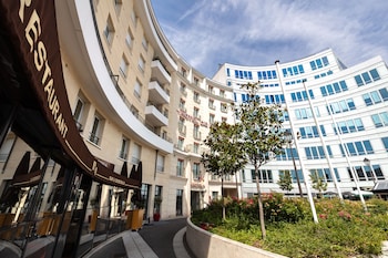 Hotel De Berny,Bourg-La-Reine>>Antony,4 star