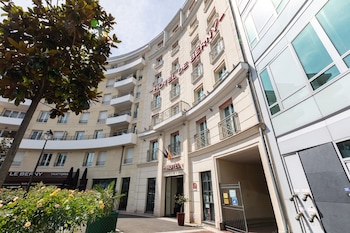 Hotel De Berny,Bourg-La-Reine>>Antony,4 star