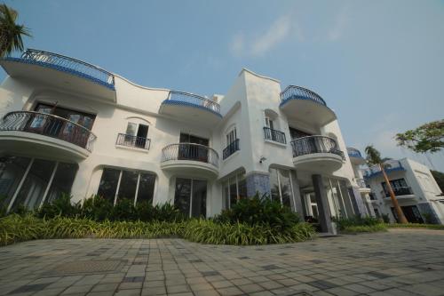 le miami resort and spa