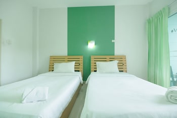 Reuan Chom Dao Resort,,3 star