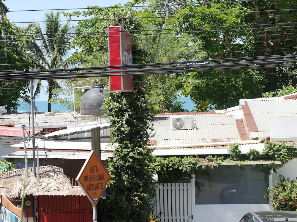 hotel mandacaru puerto viejo