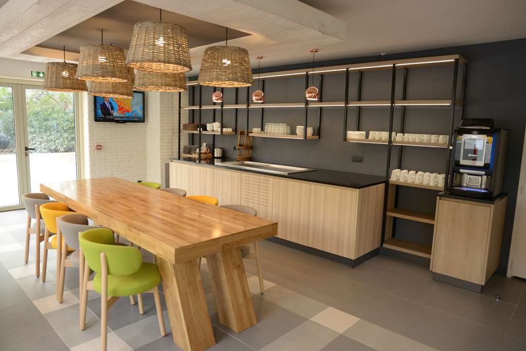 hotel campanile sete balaruc