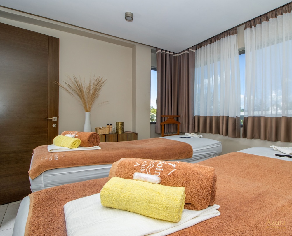 azura golf resort and spa