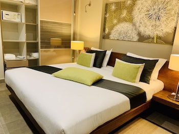 azura golf resort and spa
