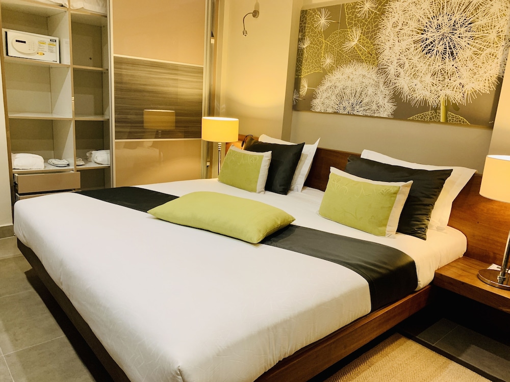 azura golf resort and spa