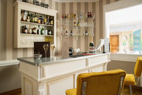 hotel eden