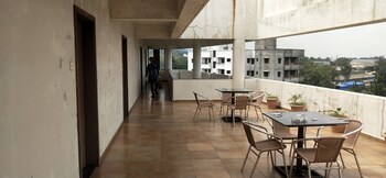 Hotel Sumanchandra Suites,,3 star