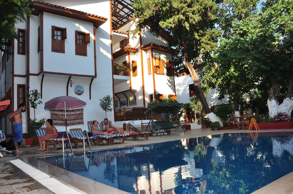 Kaliptus Hotel,Kemer>>Antalya,2 star