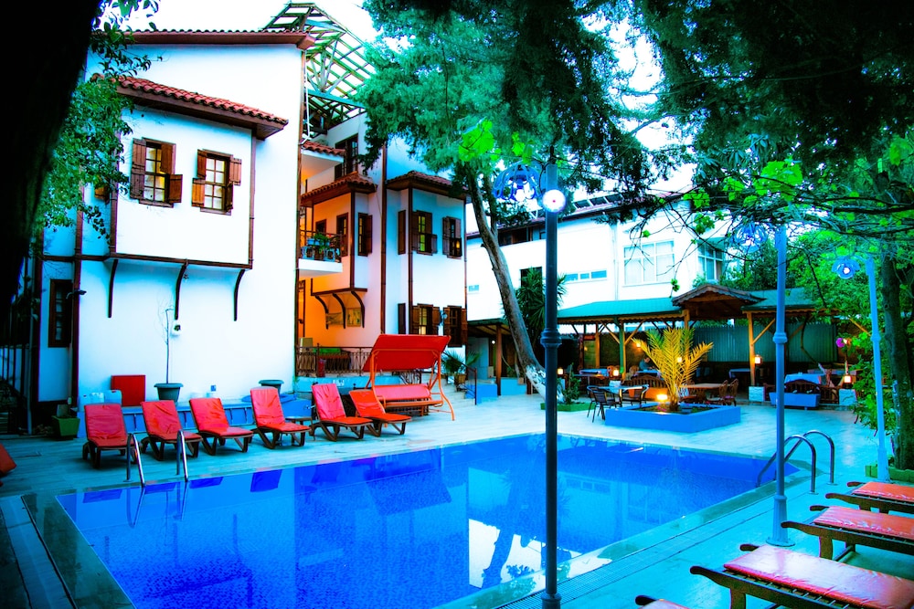 kaliptus hotel