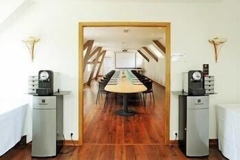 Hostellerie Du Royal Lieu,Compiègne>>Compiegne,3 star