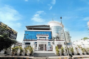 madhav residency hotel and banquet kalyan mumbai