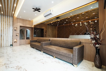 madhav residency hotel and banquet kalyan mumbai