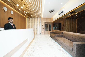 madhav residency hotel and banquet kalyan mumbai