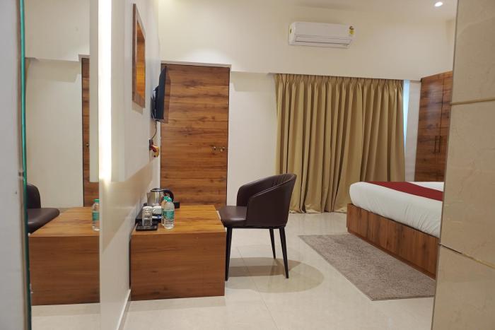 madhav residency hotel and banquet kalyan mumbai
