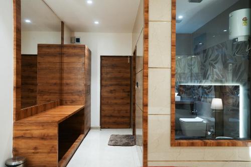 madhav residency hotel and banquet kalyan mumbai