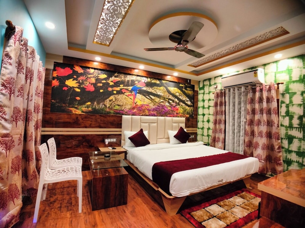 the pelican beach resort mandarmoni