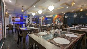 the pelican beach resort mandarmoni