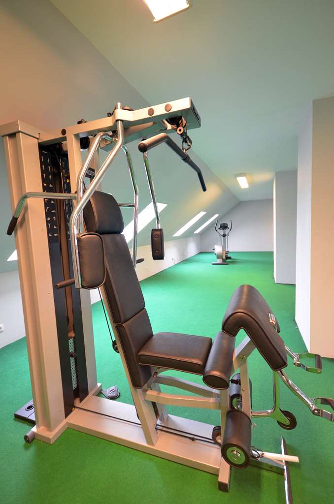 kyriad dijon est mirande