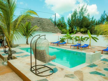 palm cultural village