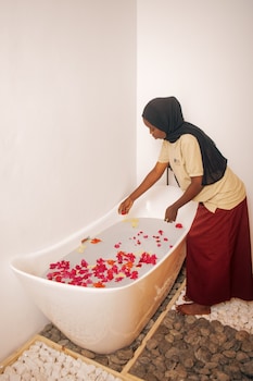 palm cultural village