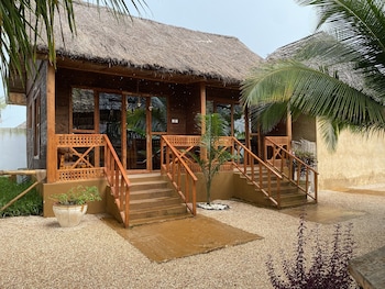 palm cultural village