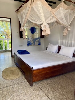 white star ocean view hotel