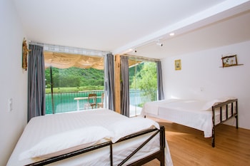 a little leaf homestay