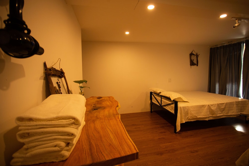 a little leaf homestay