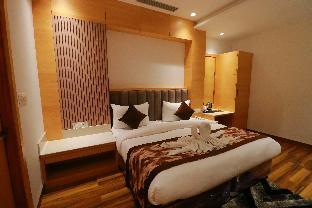 Country Green Hotel,,3 star