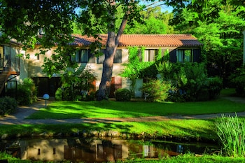 club vacances bleues domaine de chateau laval