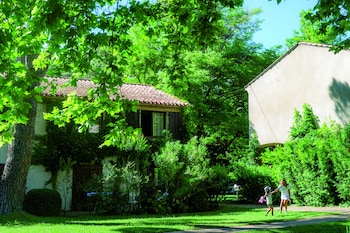 club vacances bleues domaine de chateau laval