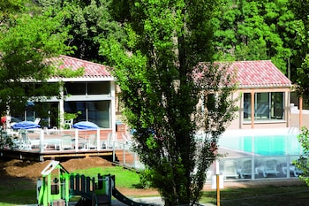 club vacances bleues domaine de chateau laval