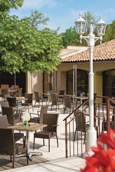 club vacances bleues domaine de chateau laval