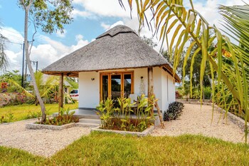 zaria garden bungalow