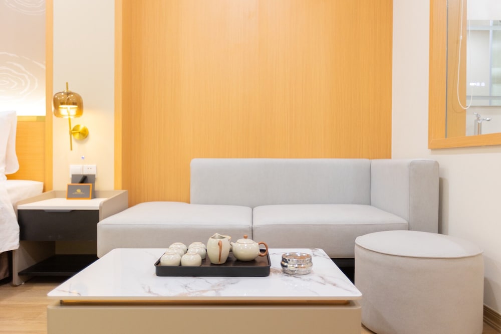 sunshine apartment hotel