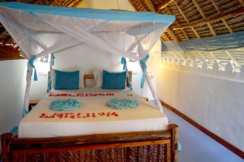 laguna palace michamvi kae